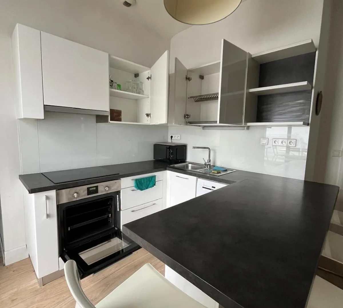 Apartment Agreable Maison De Ville Avec Une Belle Terrasse Anglet